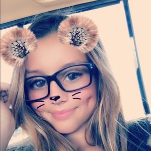 Meet your Posher, Haihailee